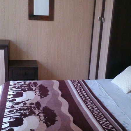 Madamme Curie Apartment Torrevieja Exterior photo