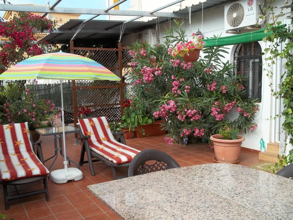 Madamme Curie Apartment Torrevieja Exterior photo