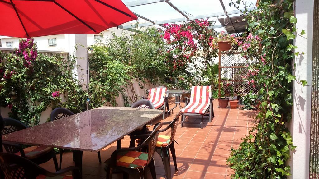 Madamme Curie Apartment Torrevieja Exterior photo