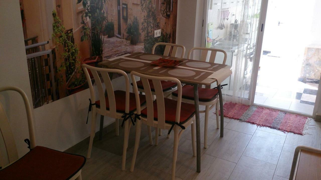 Madamme Curie Apartment Torrevieja Exterior photo