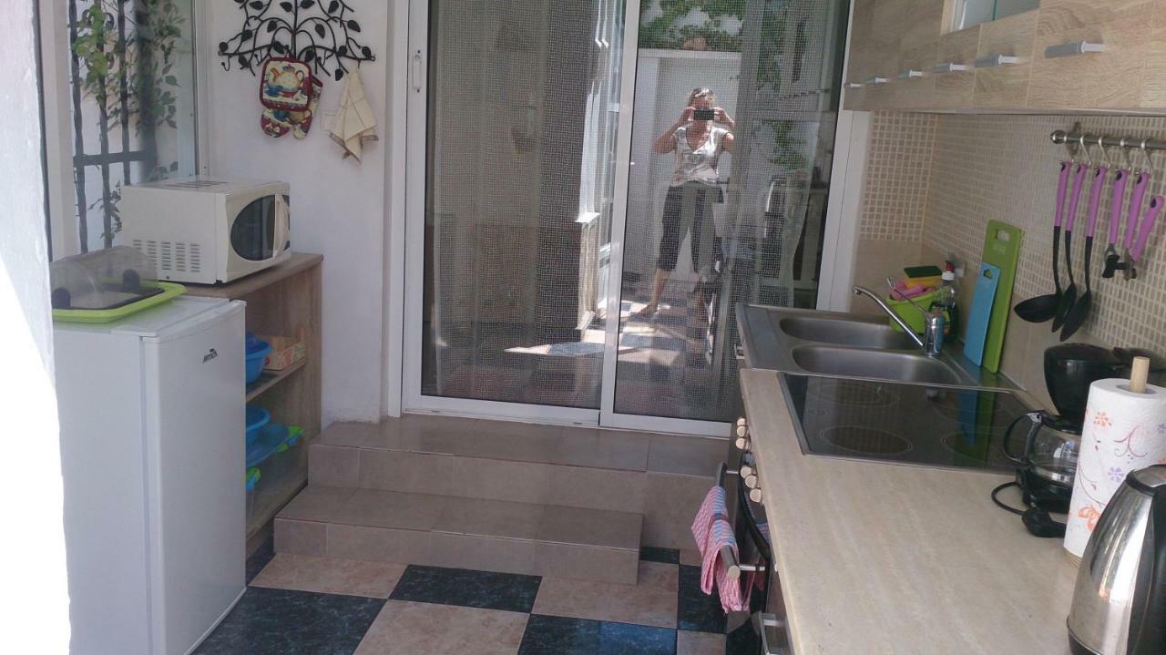 Madamme Curie Apartment Torrevieja Exterior photo